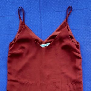 Burgundy short dress
